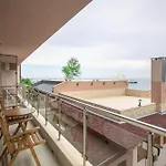 Apartment Tuna