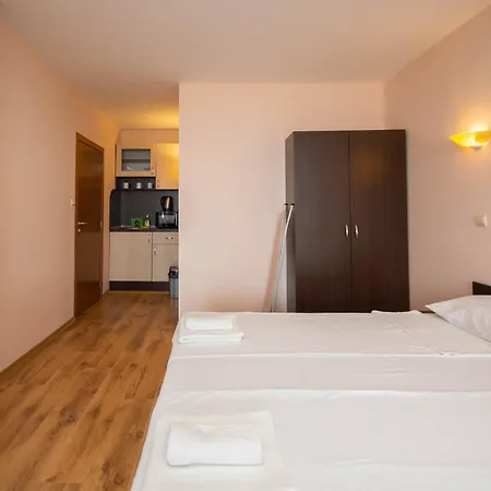 Tuna Apartment *