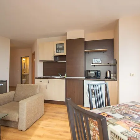 Tuna Apartment